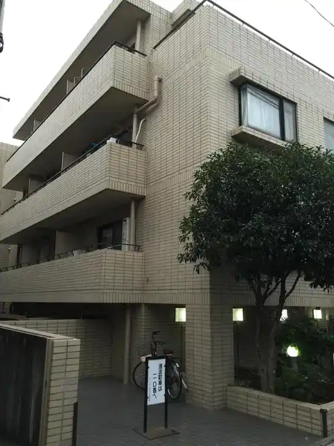 パラシオン椎名町