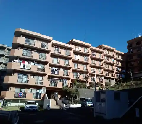 ヒルズ寺尾1番館