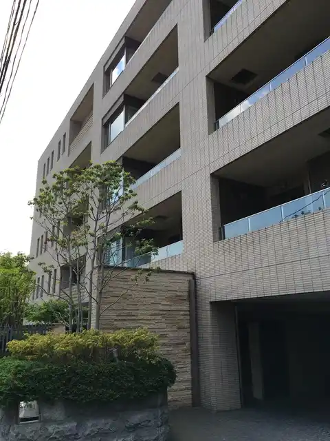 ウェリス麻布狸穴