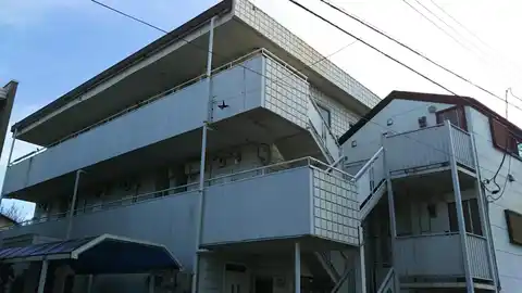ホワイトパレスコナ I