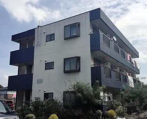 メゾンイースト