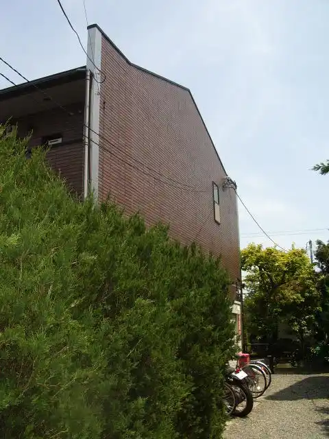 アンプルール ブワ湘南