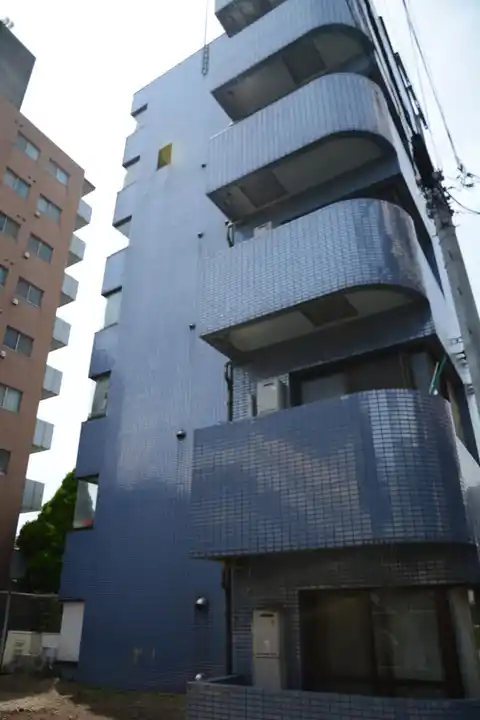 メゾンフェニックス