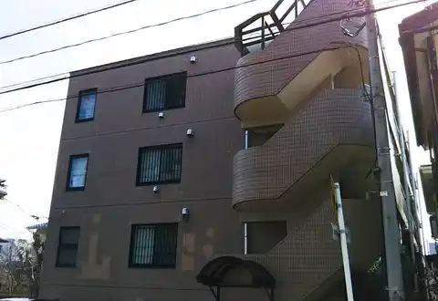メゾンエトワール