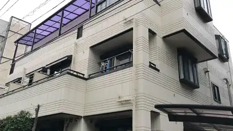 ブエナスエルテ
