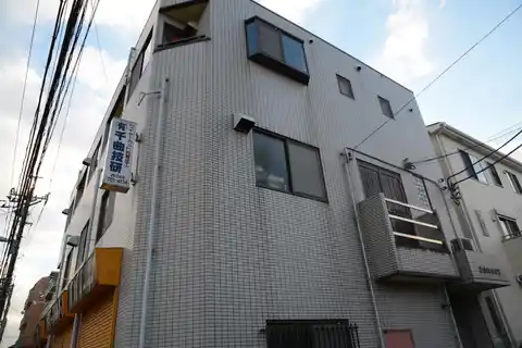 ユタカハウス