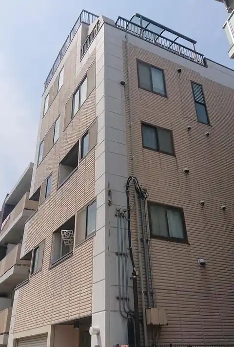 アーロカ・ナビ