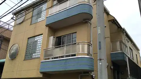 マレーナ学芸大学