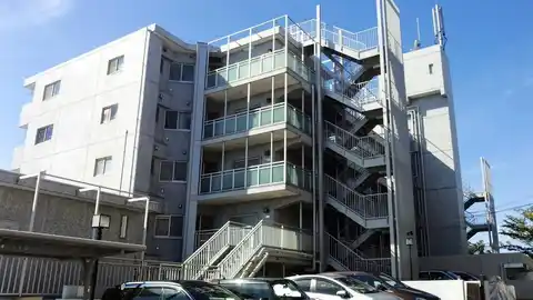 コスモ青葉台ウエストヒルズB棟