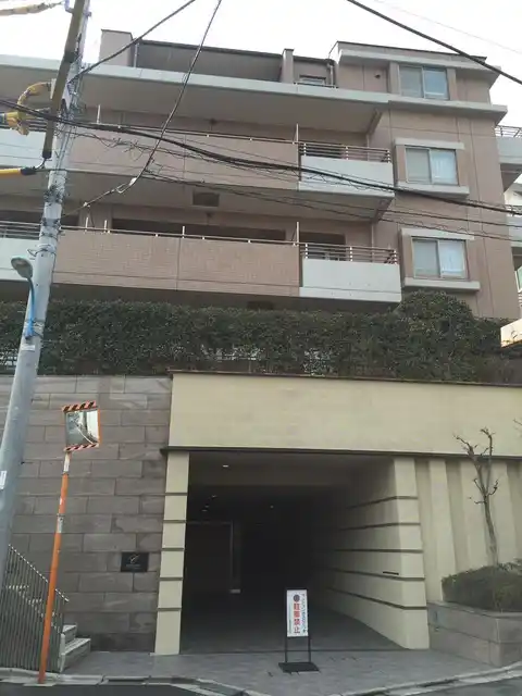 クレッセント戸山夏目坂