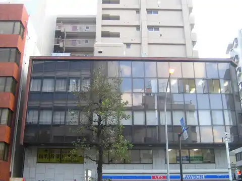 新港ビル