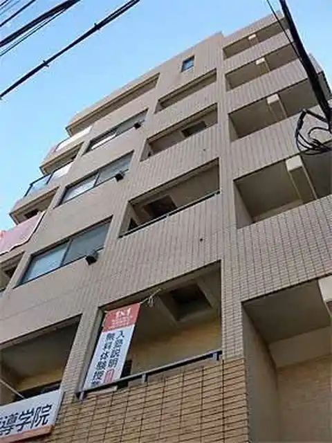 アヴェニール本牧