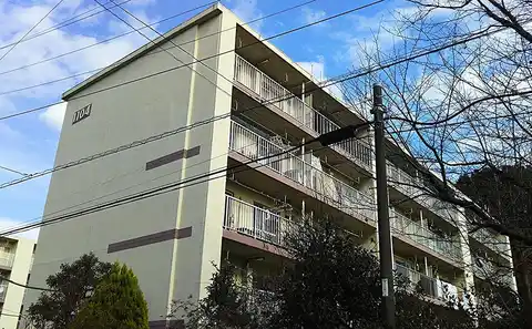 県公社竹山団地1104号棟