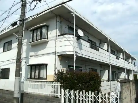 ホワイトパレス