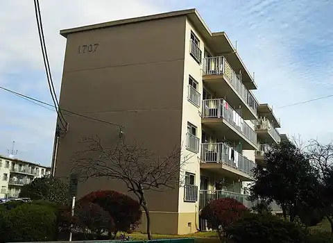 竹山団地1707号棟