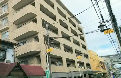 リブゼ横浜ブルームステージ