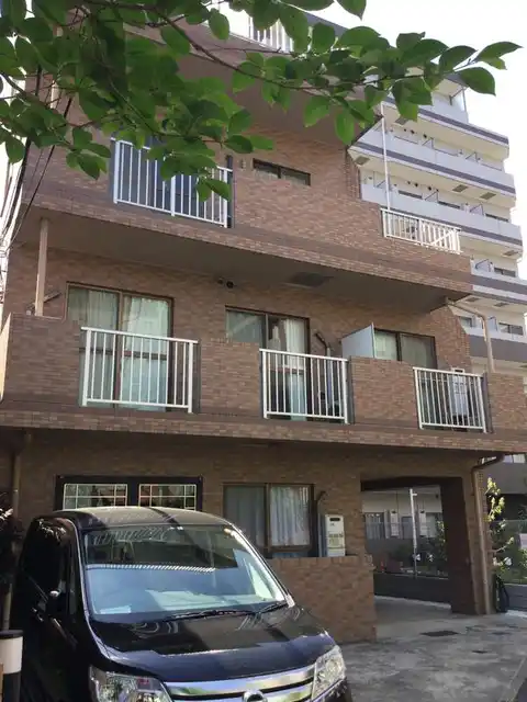 クィーン小金井