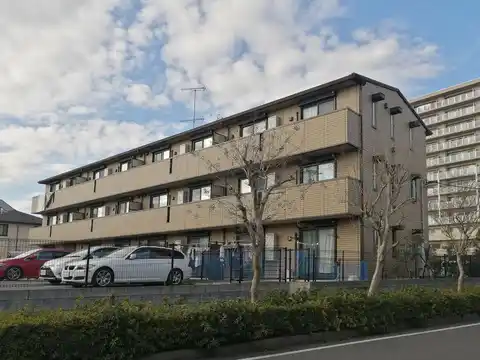 プラムガーデン