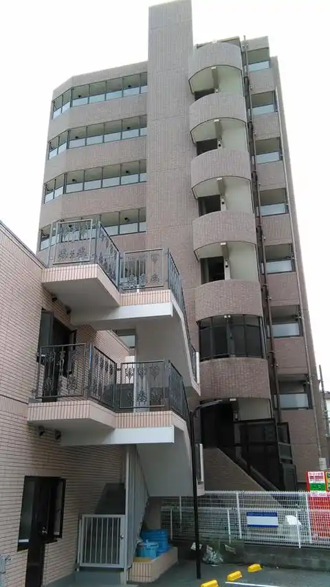フォーラムビル