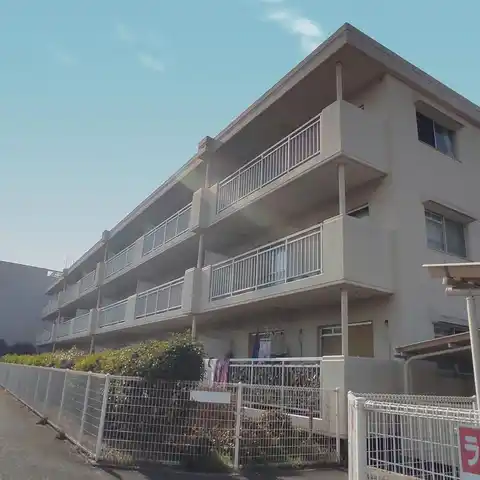 ラミアール末広