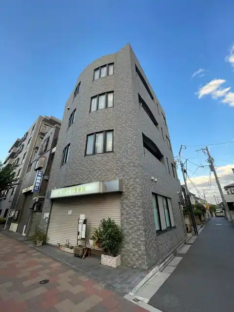 Vinghtetun吉