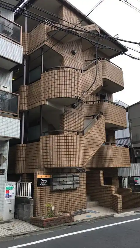 グランシャリオ目黒本町