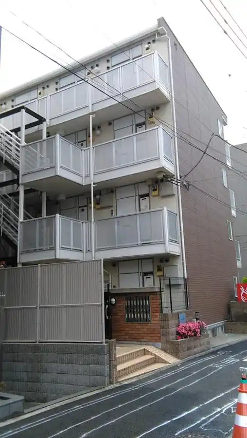 レオパレスワイズ溝口