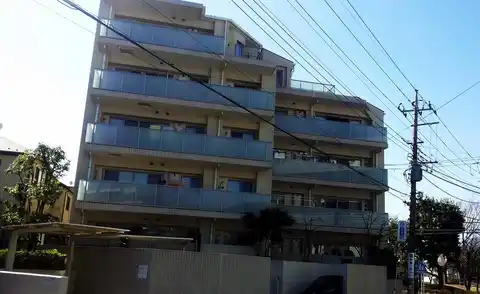 アールブラン十日市場