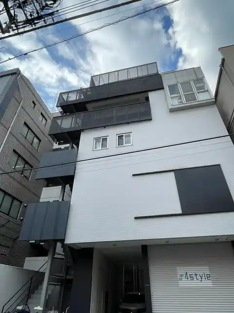 レイ.K.K.ビル