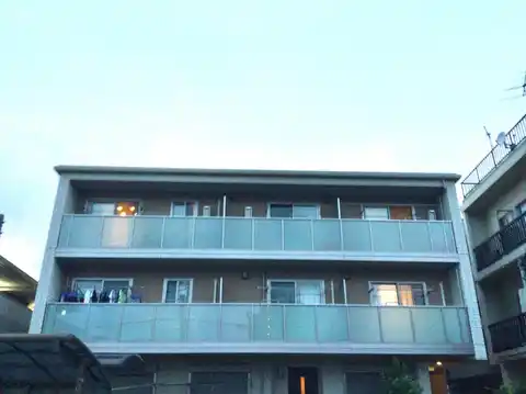 クイント岩井