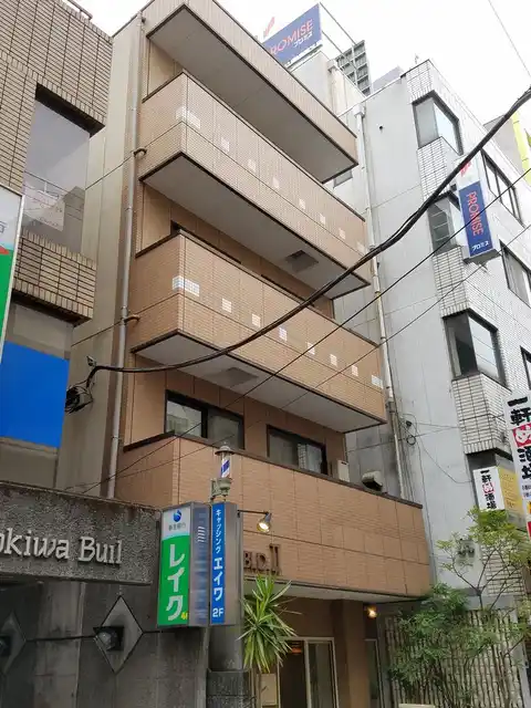 エスワイビルツー