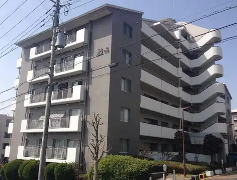 コンフォール城山の丘8号棟 │