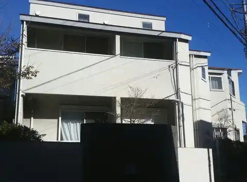 SAKURA COURT RESIDENCE