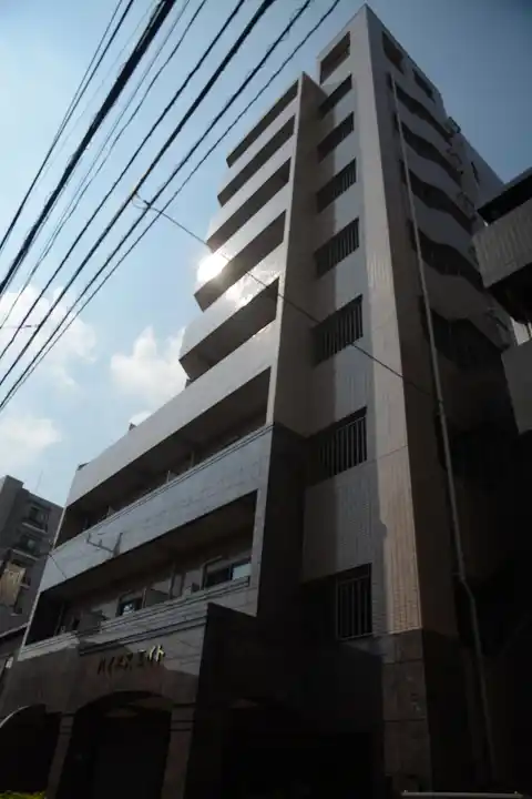 ハイネスエイト