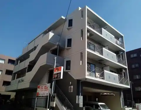 リポザーレ仲町台