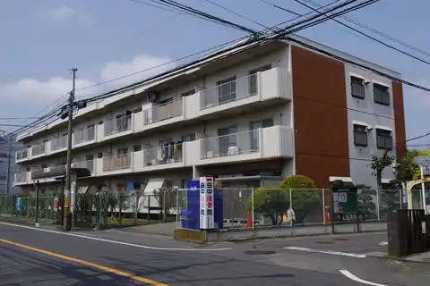 サンハイツ