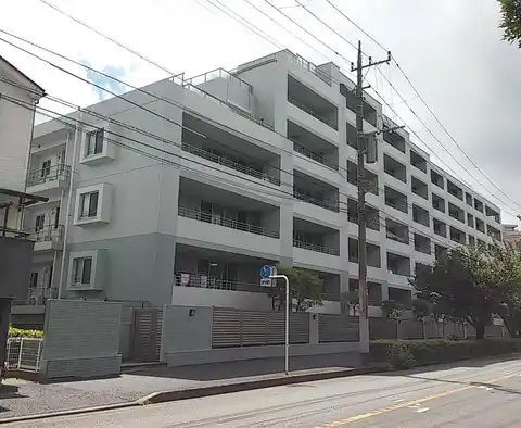 プラウド大倉山