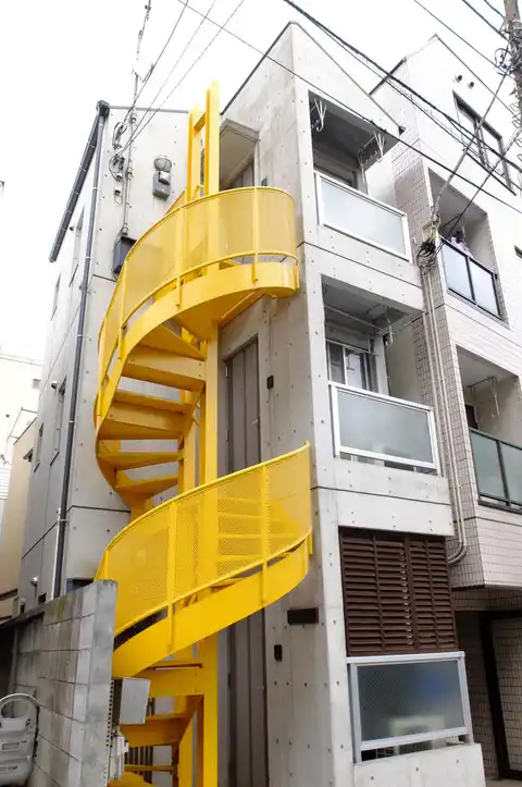 プレゴ学芸大学