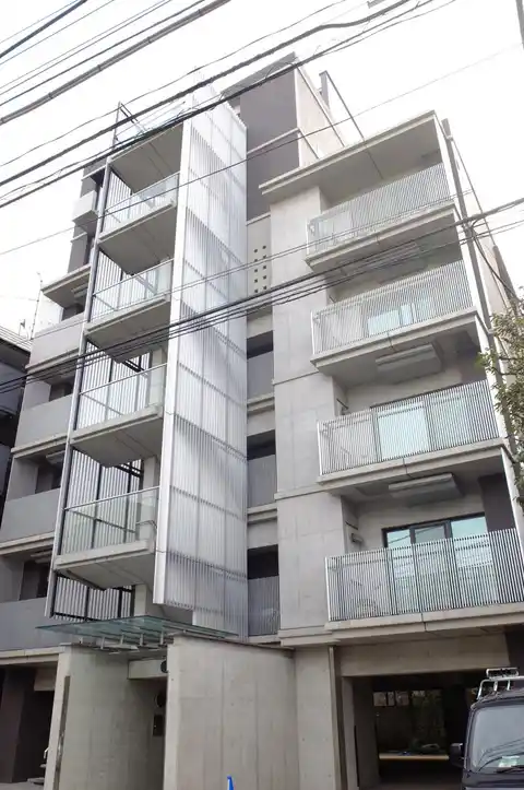 U2フラット