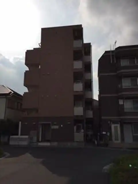 ブライトステージ南田中