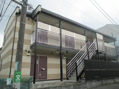 レオパレスエム