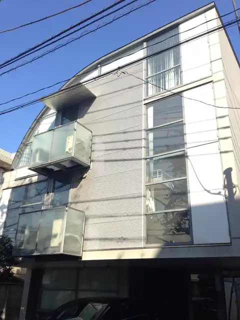 ウィステリアコートワカミヤ