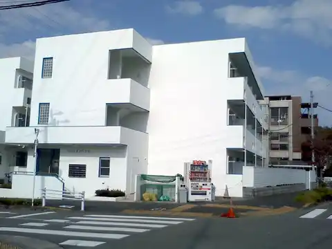 小山ヶ丘ハウスB