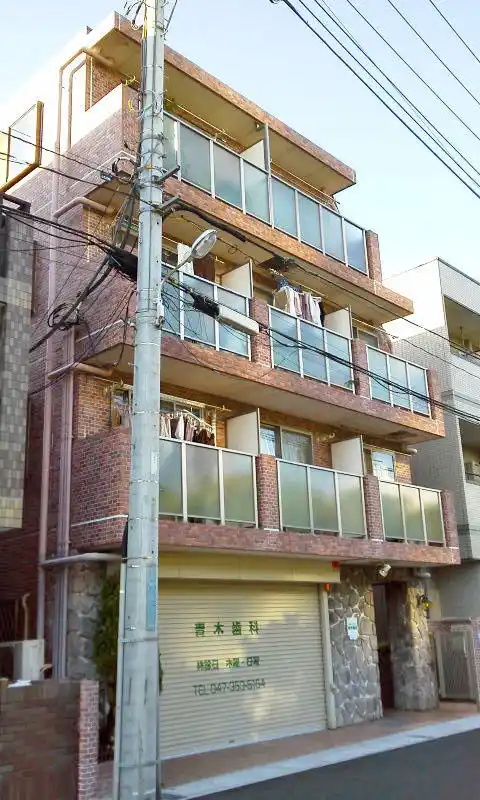 NEVE SHINURAYASU