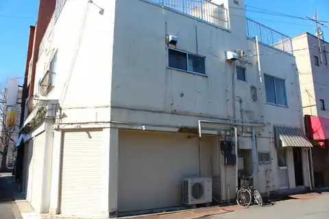 ウドノビル
