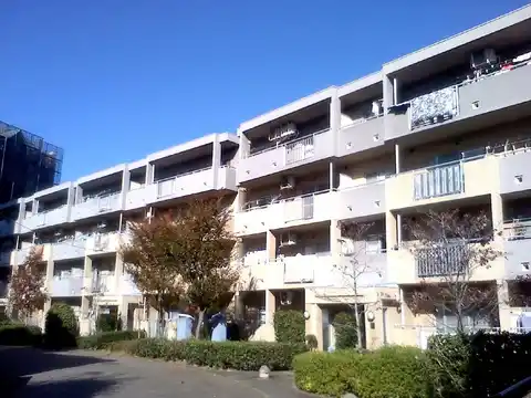 南大沢学園一番街3-3-10号棟