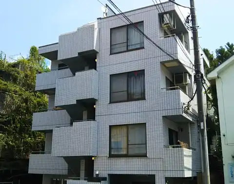 ローリエ生田
