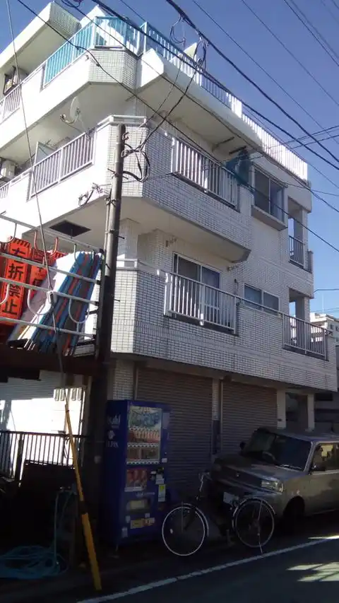 メゾンラック
