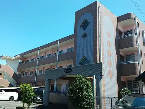 ヴィアーレ