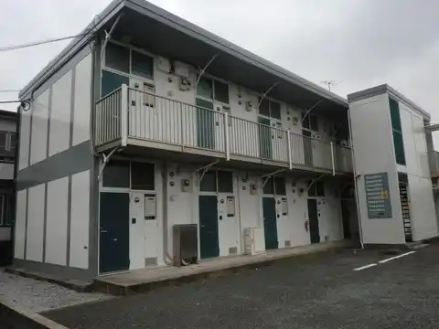 レオパレス湘南ヒルズ